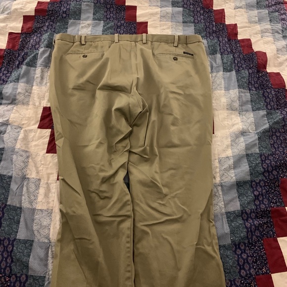 Dockers Khakis - Picture 3 of 4